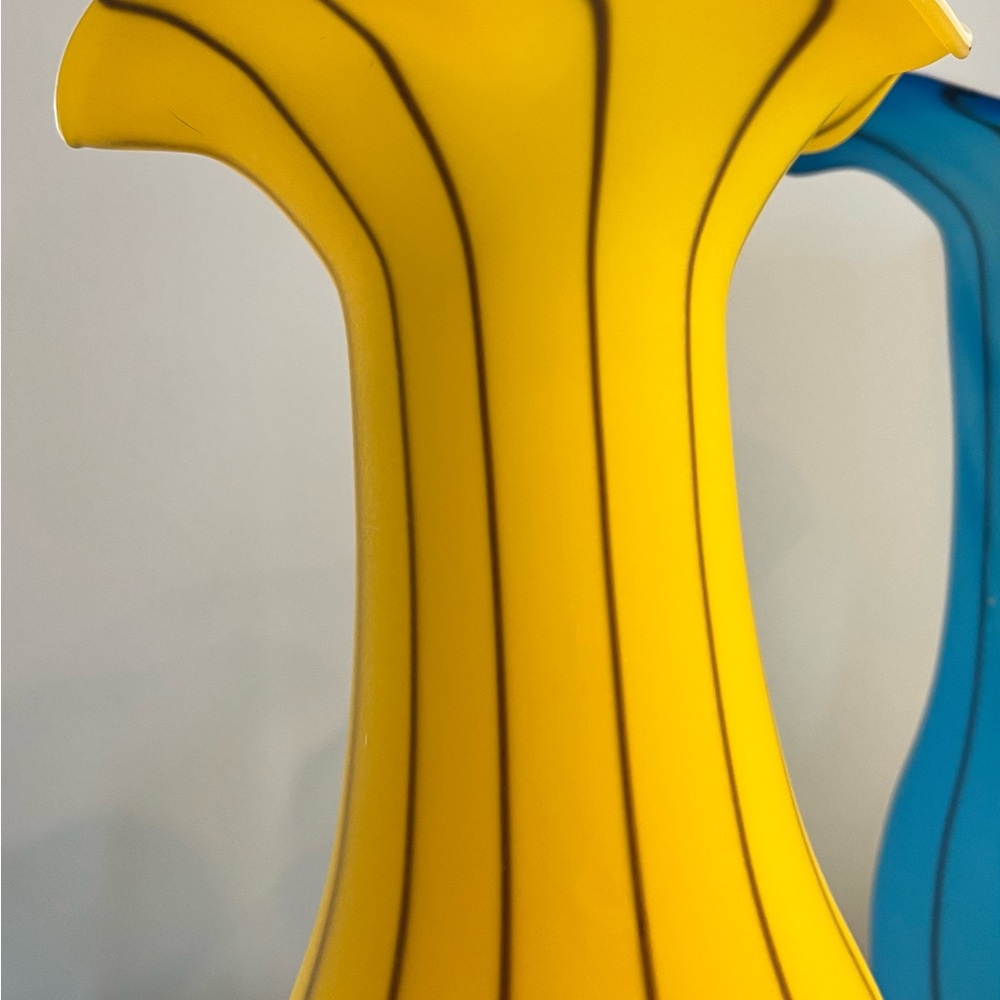 Murano Studio pair of vases - Picture 10 of 15